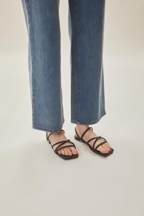 Lea Cross Sandals in Black - Image 4