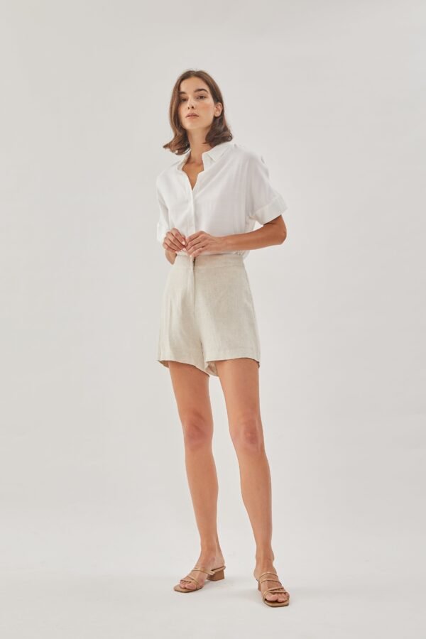 Linen Shorts in Oatmeal - Image 5