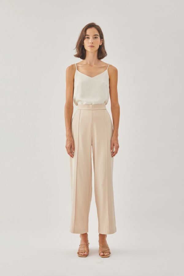 High Waisted Wide Legged Trousers w Foldlines In Light Sand