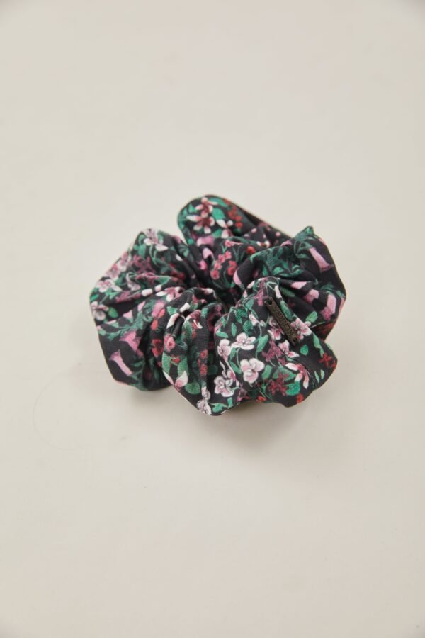 Cotton Scrunchie in Wild - Image 5