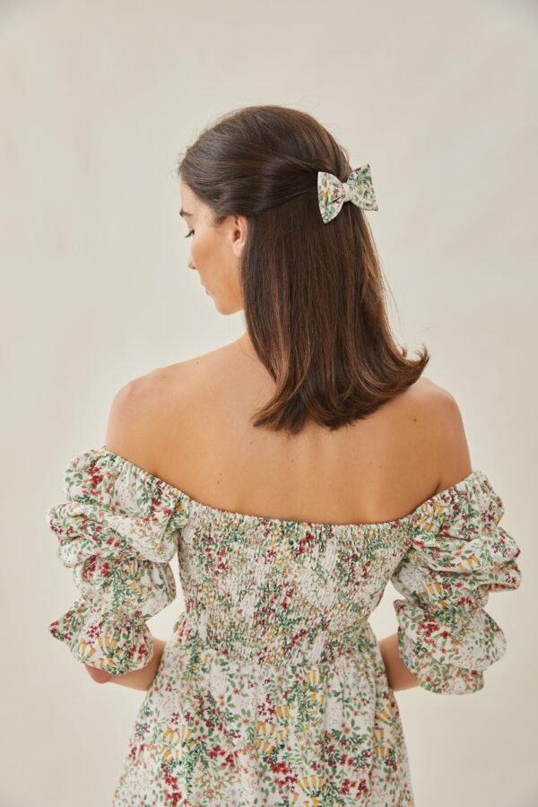 Bow Clip in Botany - Image 4