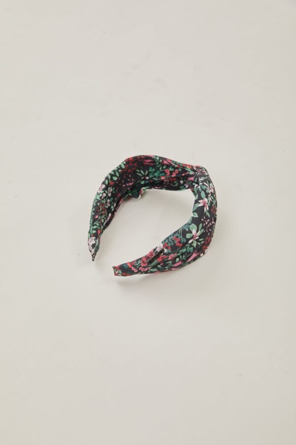 Knotted Headband in Wild - Image 6