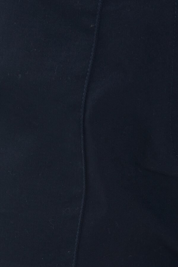 Box Shorts in Dark Navy - Image 7