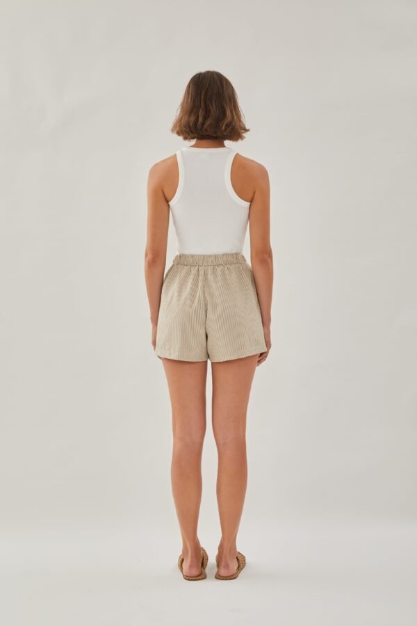 Relaxed Shorts in Stripe Brown - Image 7